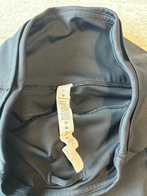 Lululemon Fast and Free High Rise Shorts Black Performance Bike Shorts Size 4 thumbnail 5