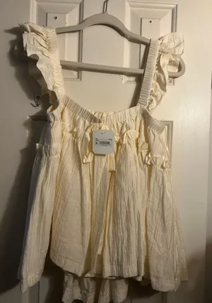 Altar'd State Yellow Top thumbnail 3