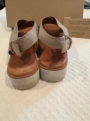 Kenneth Cole Perforated Crisscross Slingback Sandals in Light Beige thumbnail 4
