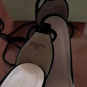 Chase + Chloe Heels thumbnail 7