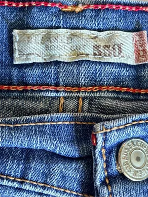 Levi’s 518 Superlow Bootcut Low Rise Jeans thumbnail 2