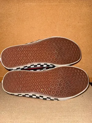 The VANS Checkerboard Red Black Low Top Lace Up Canvas Sneakers for men 7.5 thumbnail 4