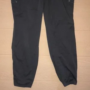 Liz Lange maternity gray pants Size undefined thumbnail 2