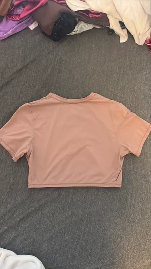 SKIMS Cropped T-Shirt thumbnail 3