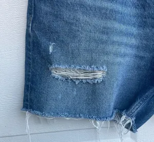 Old Navy Womens Shorts Blue Distressed Denim High Rise Slouchy Cut Off Size 12 thumbnail 6