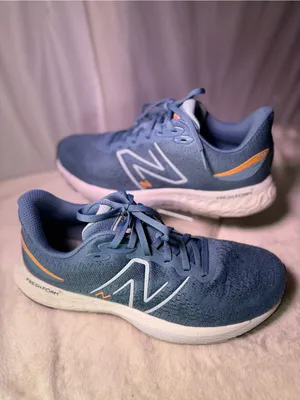 New Balance Women's Blue Knit Fresh Foam Sneakers with Peach Accents thumbnail 4