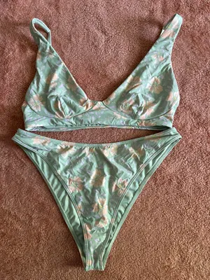 Billabong Bikini Set thumbnail 1