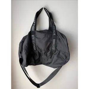Hollister Black Lightweight Gym Duffle Bag Logo Strap Weekender Travel Bag thumbnail 2