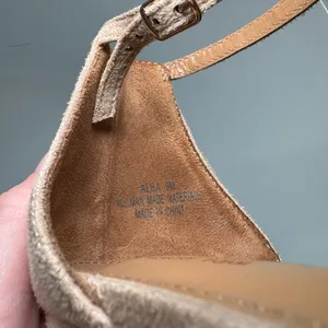Cushionaire Alba Block Heel Sandal Size 9 Nude Beige Ankle Strap Wedding Worn thumbnail 5