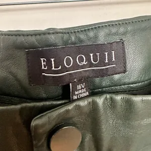 ELOQUII Women’s classic Fit Slim Green Faux Leather Ankle Dress Pants thumbnail 5