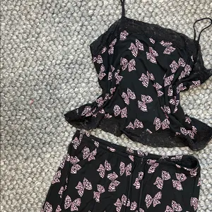 Victoria's Secret Heavenly by Black Pink Butterfly Two Piece Pajama Sleep Set thumbnail 5