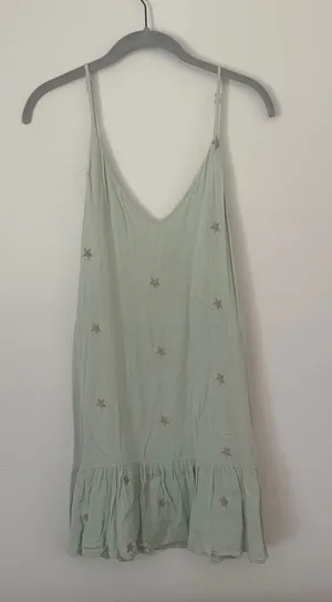 Green dress Size M thumbnail 1
