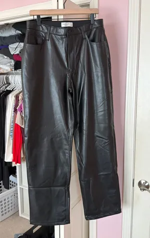 Abercrombie 90’s Relaxed High Rise Leather Pants Curve Love thumbnail 1