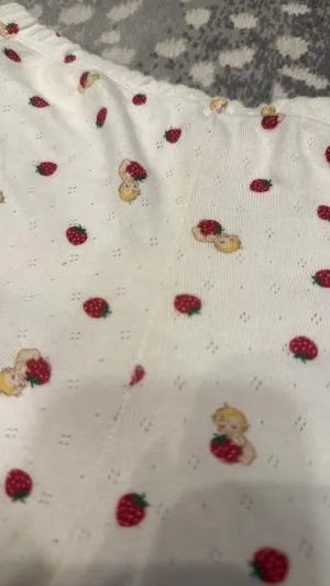 John Galt Brandy Melville Cherub and Strawberry Shorts thumbnail 3