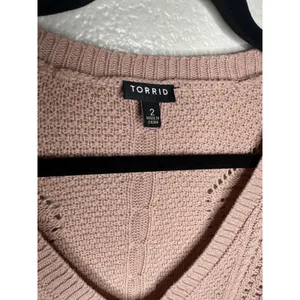 Torrid Sweater Womens 2X Pink Ombre V Neck Open Knit 3/4 Sleeve Cable Tunic thumbnail 2