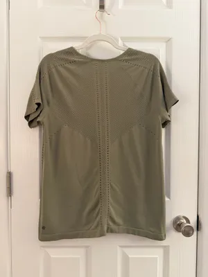 Athleta Olive Green Foothill Seemless Tee Athletic Shirt XL thumbnail 4