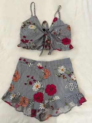 TRAC Floral Stripe Two Piece Set Ruffle Shorts & Tie Front Crop Top S thumbnail 5