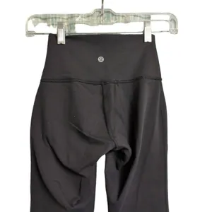 Lululemon Black Groove Nulu High-Waisted Flared Yoga Activewear Pants Size 2 thumbnail 4