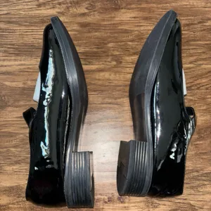 Black Flats with Glossy Finish and Strap Korean Mary Jane Size 8.5 thumbnail 6
