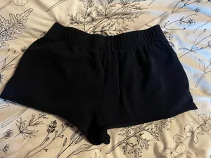 Garage Low-Rise Shorts thumbnail 4