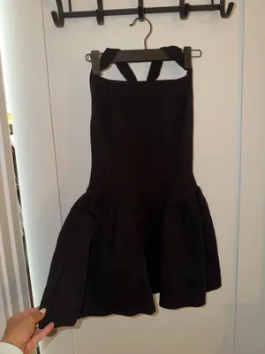 Black Dress thumbnail 2