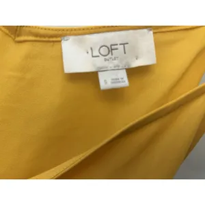 LOFT Outlet Ann Taylor Mustard Yellow Camisole Bow Accent Cami Tank Top Sz S thumbnail 3