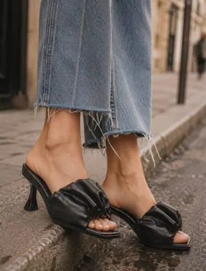 Circus by Sam Edelman Slade Sandal US 7 Black Faux Leather Quiet Luxury Chic thumbnail 1