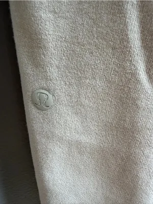 Lululemon Scuba High-Rise Jogger Fleece 28" White Opal Size 10 Off White Sweats thumbnail 7