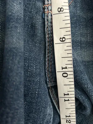 Mother | the insider crop step chew jeans in dancing on coals wash thumbnail 14