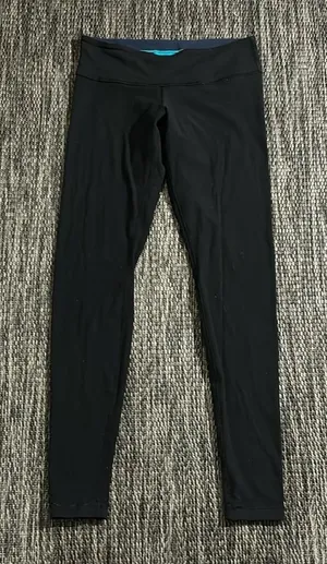 Lululemon Wunder Under Compressive Leggings Reversible Size 8 thumbnail 1