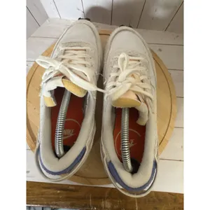 Nike Waffle Debut Vintage Women's 8 Game Royal White Sail Sneakers DX2931-400 thumbnail 8