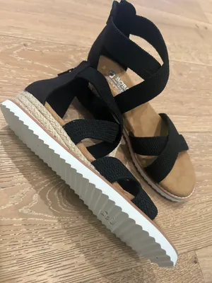 Skechers Bobs Sandals thumbnail 2