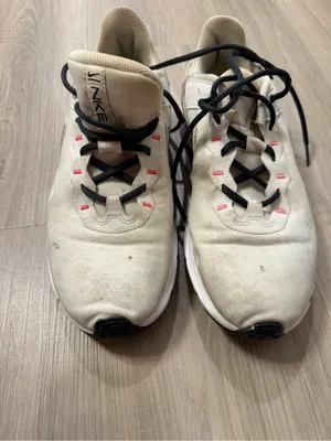 Nike (Size 10) thumbnail 3