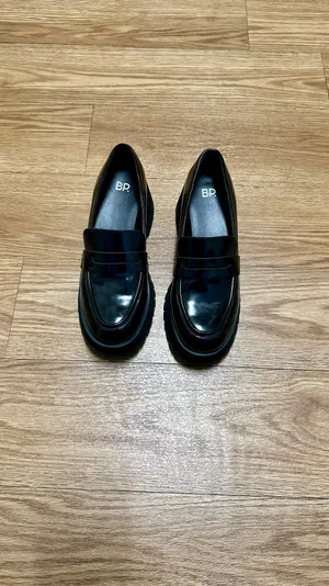 . Platform loafers thumbnail 2