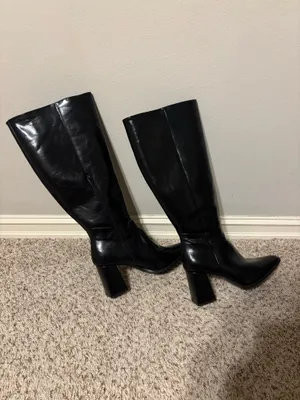 Black knee high black boots Size 11 thumbnail 1