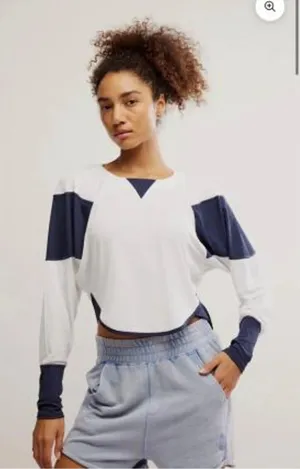 Free People Movement White and Navy Colorblock Longsleeve Shirt Size XL thumbnail 1