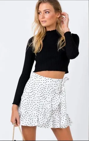 Princess Polly Kiana‎ mini skirt 4 thumbnail 1