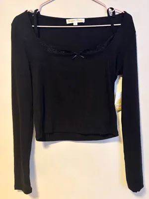 Sugar Moon Layered Look Pointelle Knit Long Sleeve Crop Top Shirt Black Medium thumbnail 2