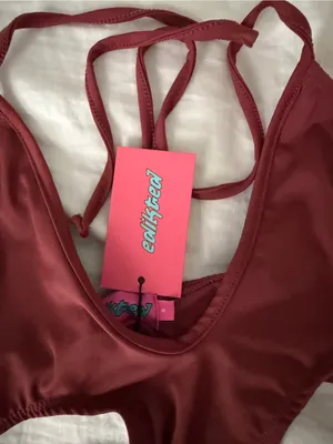 Edikted Cutout Halter Bodysuit thumbnail 4
