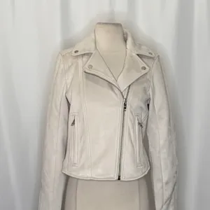 NWT!! ABERCROMBIE & FITCH Vegan Suede Moto Jacket Vegan Cropped Pale Gray Medium thumbnail 3