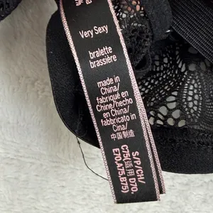 Victoria's Secret Very Sexy Black‎ Floral Lace High Neck Bralette Small thumbnail 5