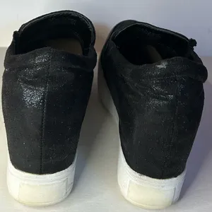 Wanted by Fashion Footwear size 7.5 Trendy Wedge Slip On Sneakers thumbnail 5