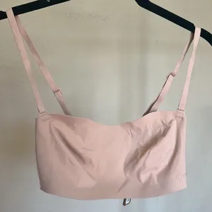 Skims Naked Bandeau Bra Mica Size XS NWT‎ thumbnail 1
