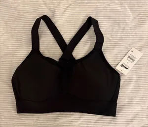 Black sports bra thumbnail 1