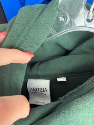 Aritzia Hoodie Fleece Perfect Fit Cozy, olive green thumbnail 3