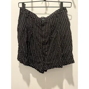 Free People Magdalene High-Waist Black Polka-Dot Rayon Shorts 0 XS Chic Feminine thumbnail 2