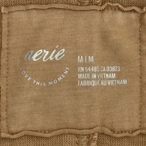 327 | Aerie Women Medium Oversized V-Neck Waffle Knit‎ Thermal Sweater Tan thumbnail 3
