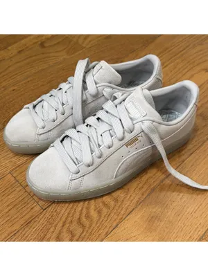 Size 8.5 US Women’s PUMA Suede Gray Suede Low Top Lace-Up Sneakers thumbnail 4