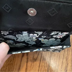 Vera Bradley RFID Zip Around Wallet Black Floral Women Size 6.5 x 4 thumbnail 6