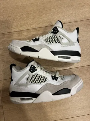 Nike Air Jordan 4 Retro Military Black GS 408452-111 Size 7Y/8.5 Women’s thumbnail 2